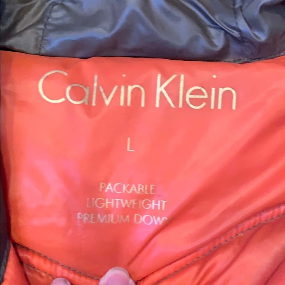 Calvin Klein Down jacket ๐ - Picture 3 of 7